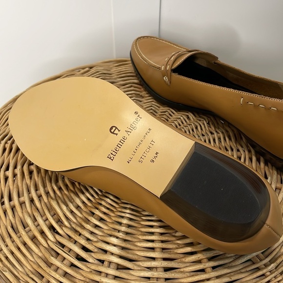 NWOT Etienne Aigner Butterscotch Pointed Almond Toe Loafers - Picture 9 of 11